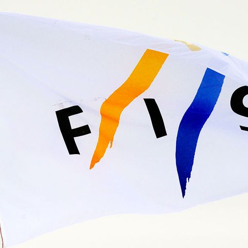 La FIS annulla tutti gli eventi di Coppa del mondo in Russia fino al termine della stagione
