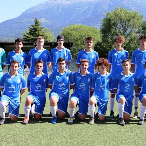 La squadra del Saint Vincent 2002 al torneo Livio Forma