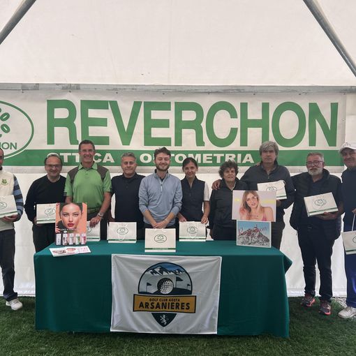 Nella foto da sinistra: Massimo Scopacasa, Domenico Scopacasa, Manuel Barrel, Domenico Pellicone, Andrea Succi, Anna Sandri, Marisa Rey, Giancarlo Grange, Corrado Pomat, Ennio Abram.