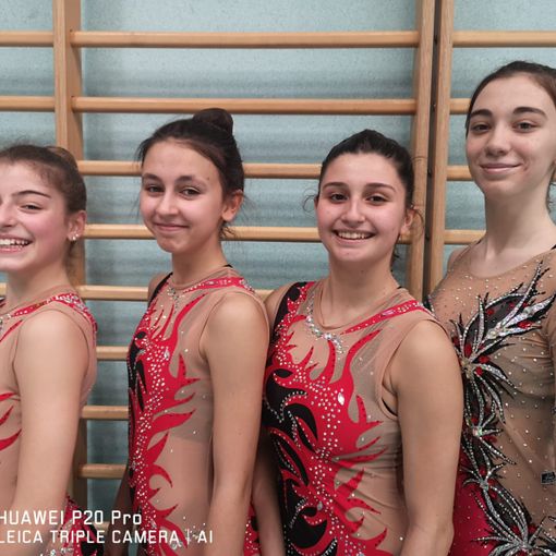 Auroa Scarpone, Giulia Castagnera, Giulia Masoni e Cecilia Nuvolari Gym Aosta e Ritmica Piemonte. Nell'articolo Alessia Toscano e Sofia Righi con Alessia Toscano
