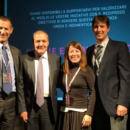 L'Assessore regionale al Turismo, Claudio Restano, il direttore del Giro d'Italia, Mauro Vegni, la presidente di Skyway Monte Bianco, Federica Bieller, e il Sindaco di Courmayeur, Stefano Miserocchi