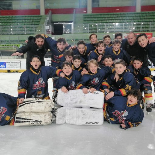 Hochey ghiaccio: Gladiators ai quarti finali campionato italiano U13