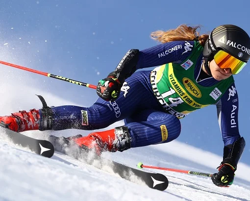 Sci: Brignone assente per postumi caduta e Goggia torna regina di discesa a Val d'Isere