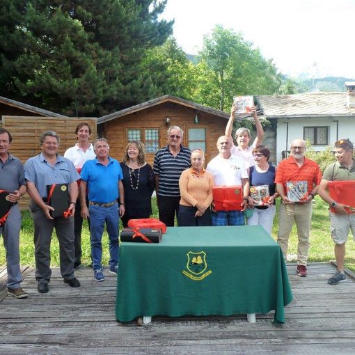 da sn: Sandro Laval, Giorgio Gagliardi, Luca Pressendo, Guido Nieroz, Farcoz Gabriella (sindaco di Gignod), Franco Marguerettaz, Marinella Bellinvia, Vincenzo Cairo, Giancarlo Grange, Annamaria Berlier, Paolo Caselli, Stefano Collè