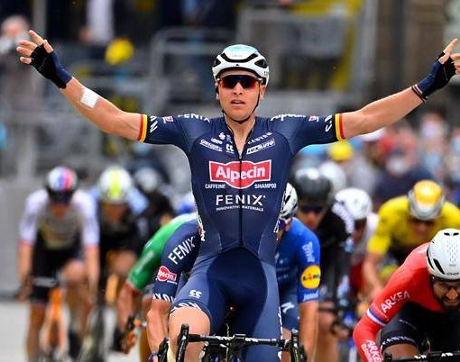 Terza tappa Tour segnata dalle cadute