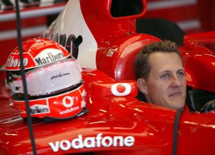 Michael Schumacher a Parigi per una cura segreta