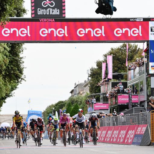 GIRO D'ITALIA: Finalmente Giacomo Nizzolo