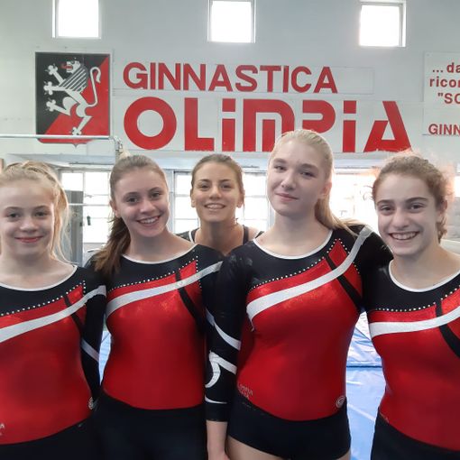 Vittoria Ramanzin, Serena Ramanzin, Asya Rosset, Nicole Sammartino e Sofia Chiumello