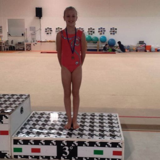 Ginnastica: Sale sul podio di Biella Claire Savoye