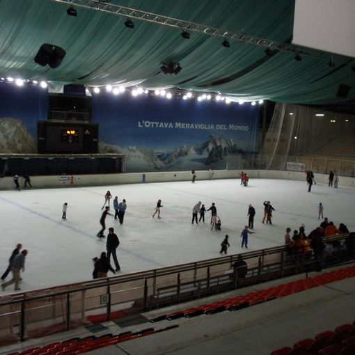 PATTINAGGIO: Riaperta la pista a Courmayeur