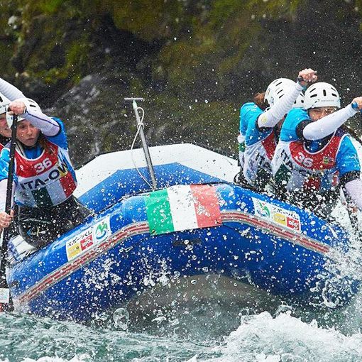Nazionale azzurra femminile (repertorio)