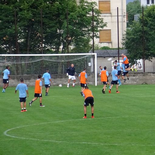 Un momento del match di allenamento della Sanremese a Saint-Marcel
