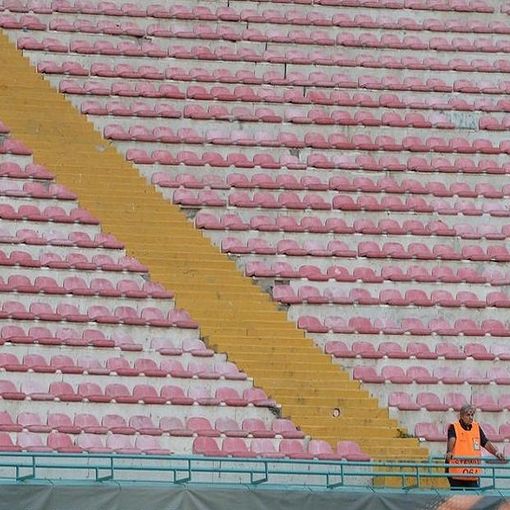 Calcio: A settembre possibile ritorno del pubblico negli stadi