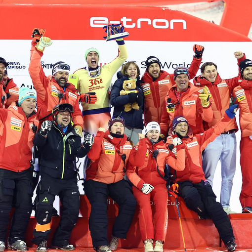 Gli atleti di SWISS-SKI preparano WENGEN sulle piste  di Weissmatten - Gressoney-Saint-Jean