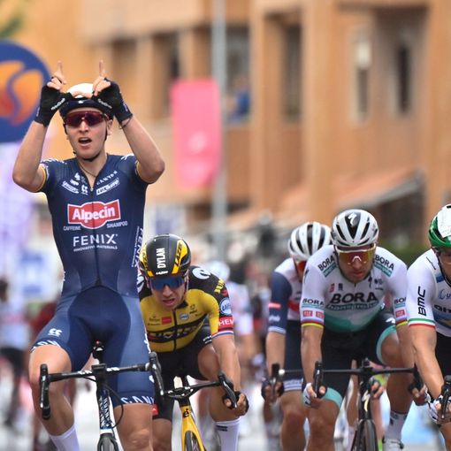 GIRO D'ITALIA - COMUNICATO STAMPA 	 9 MAGGIO 2021  TIM MERLIER VINCE LA TAPPA 2 DEL GIRO D’ITALIA  FILIPPO GANNA ANCORA IN MAGLIA ROSA