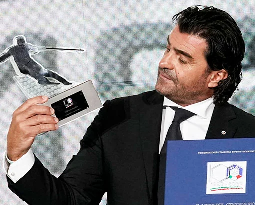 ALBERTO TOMBA ATLETA DEL SECOLO FISI