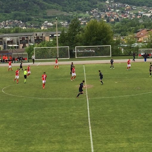 Un fase di gioco nel primo tempo della partita