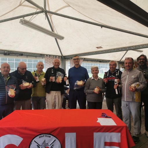Coppa Consiglio: da sx a dx: Giulio Girivetto, Silvano Rissio, Narciso Gallio, Pierfranco Cena, Dimitri Pregnolato, Graziella Ferrari, Federico Pennone, Andrea Bonatti e Giuseppe Brianzi.