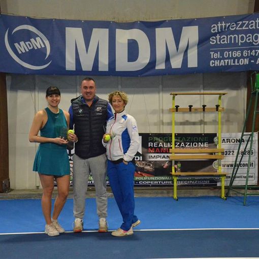 Premiazione Quarta categoria Femminile: Roberta Bencardino (sn) e Valeria Zardo