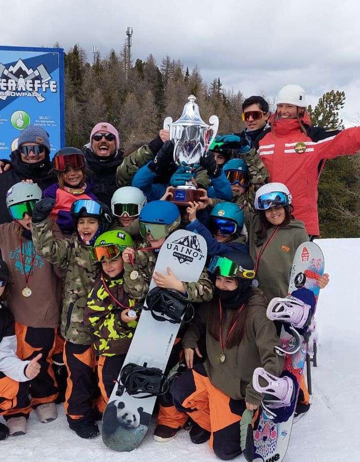Al We Snowboard Cervinia il Trofeo High Shapes a Pila