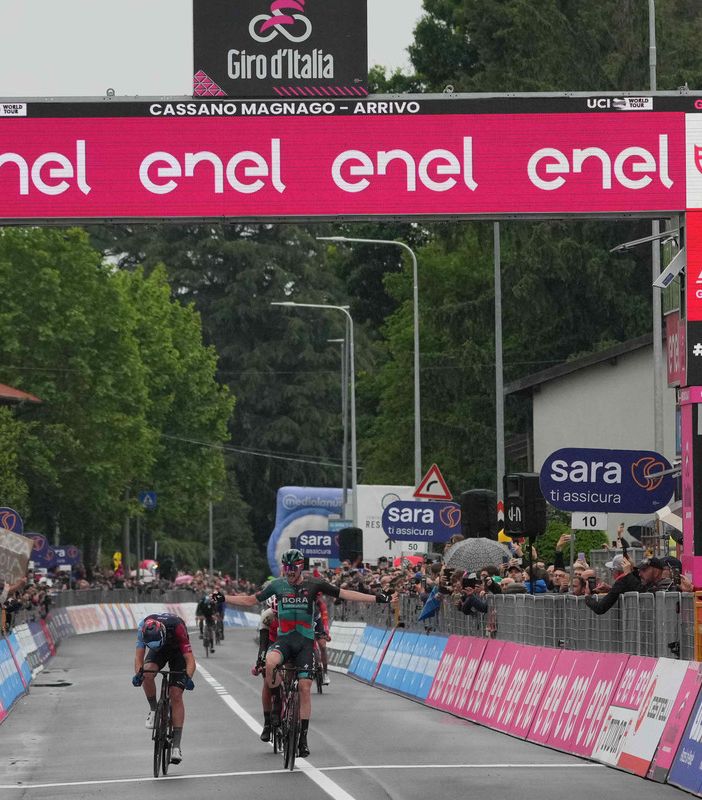 GIRO D'ITALIA: NICO DENZ VINCE LA QUATTORDICESIMA TAPPA