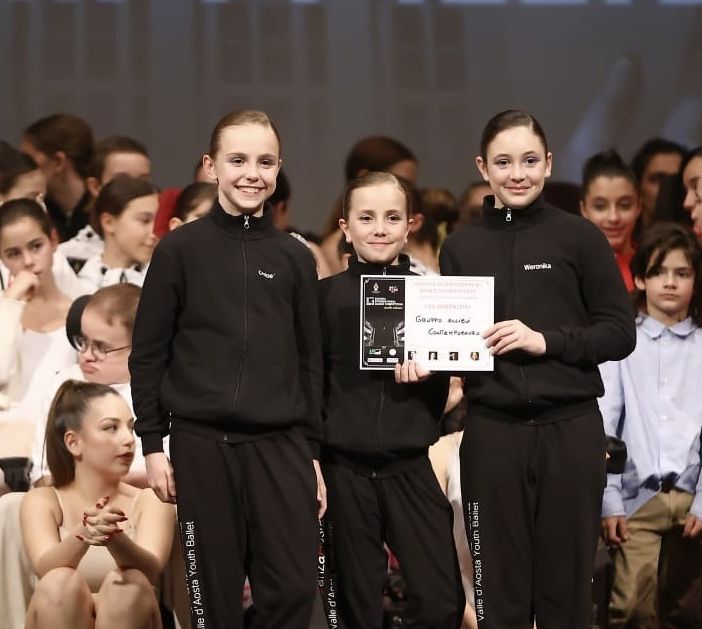 Chloè Gerbaz, Clarissa Fanny e Weronika Bredy