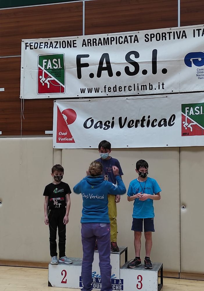 Da sn Alessandro Bonjean secondo tra gli U12; nell'articolo 3a Sara Boccato e in basso  Sara Boccato in azione