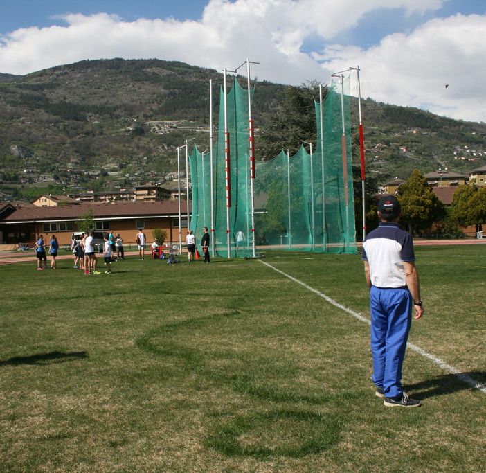 Atletica: Verso soluzioni per ristrutturare la pista del Tesolin di Aosta