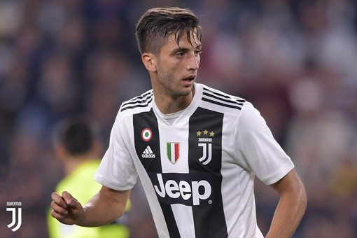 Betancur sua la traversa della Juventus al 5': finirà espulso per doppia ammonizione