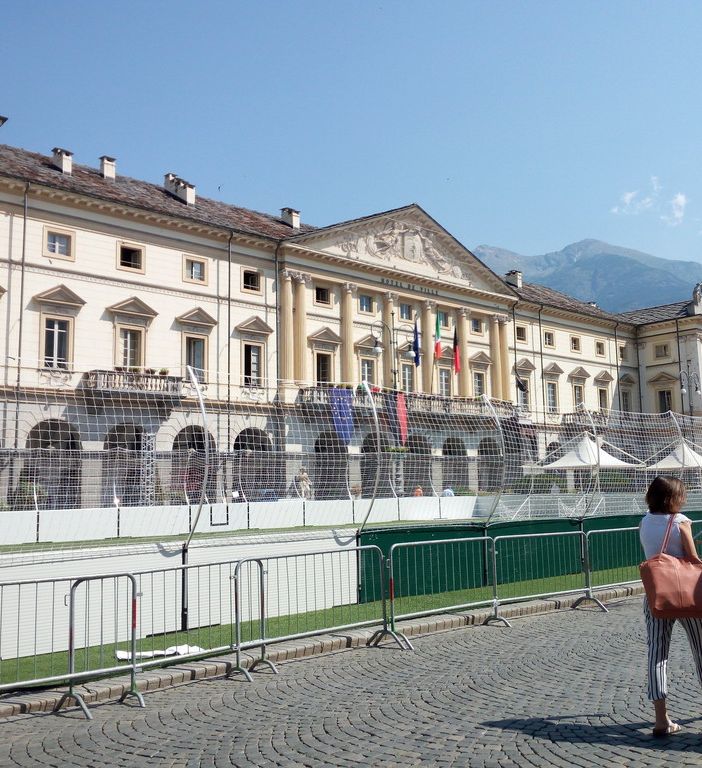 Si stanno ultimando i campi di calcio per il Trofeo Città di Aosta Calcio a 5