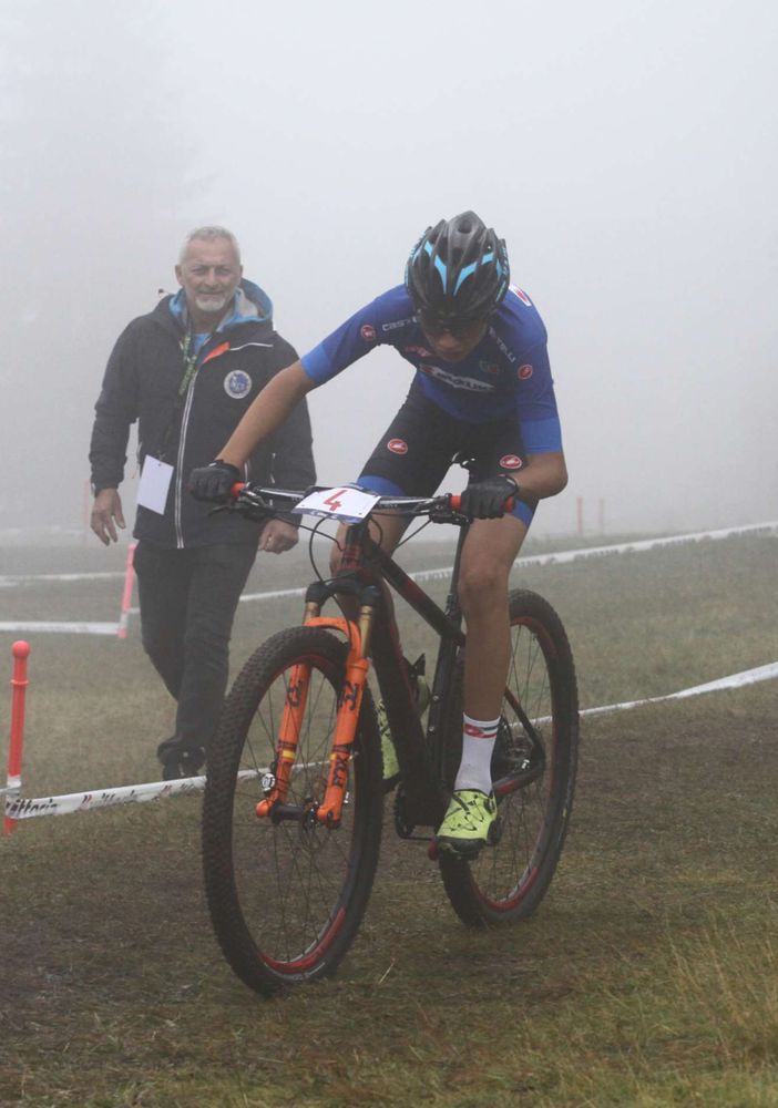 EUROPEI MOUNTAINBIKE PILA: Nella nebbia si vedono i russi ed i tedeschi