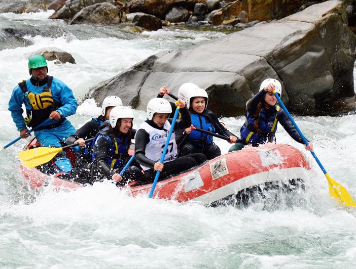 Raftig: Agli italiani alloro per otem A.S.D di Pré-Saint-Didier e Jordi Sarteur del Rafting Aventure di Villeneuve
