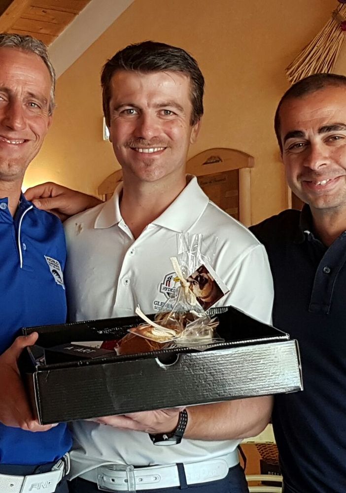 Stefano Seravalle (1°lordo) con Marco Patacchini e Alessandro Leonardi