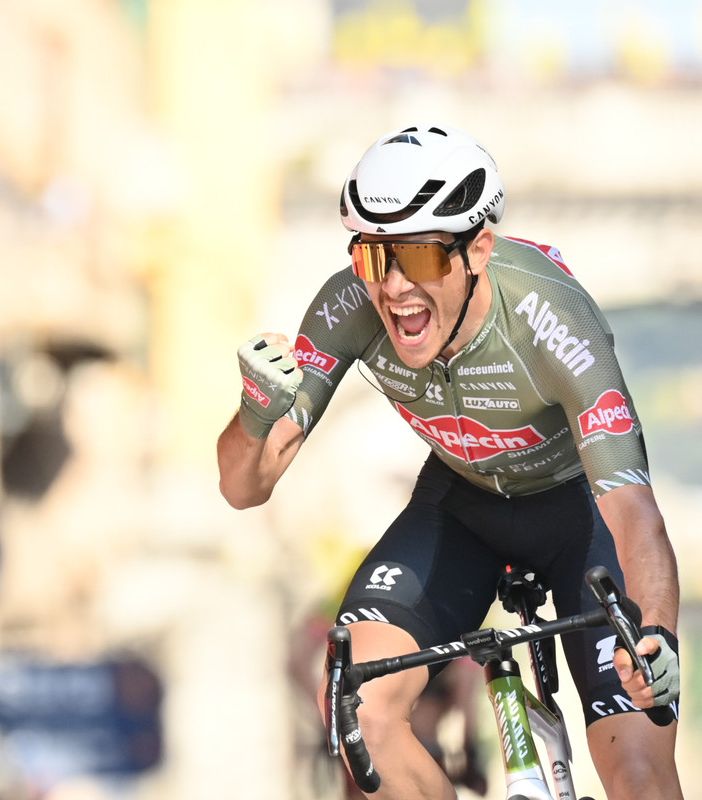 STEFANO OLDANI VINCE LA DODICESIMA TAPPA DEL GIRO D’ITALIA  JUAN PEDRO LOPEZ E’ ANCORA IN MAGLIA ROSA