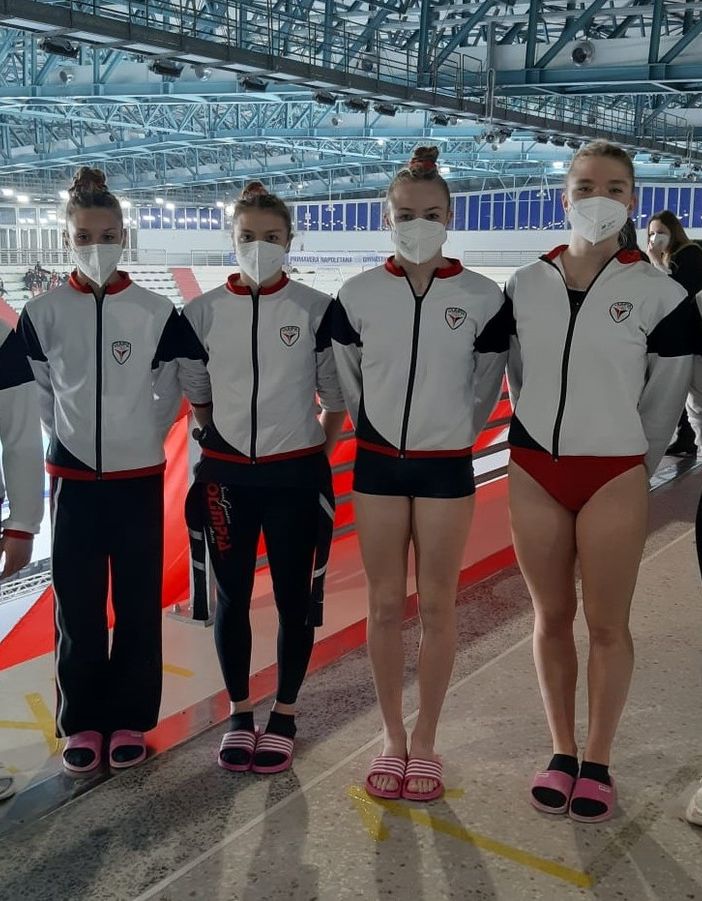 Luisa Brancaleoni, Sophie Graziano, Fatima Rosset, Vittoria Ramanzin, Nicole Sammartino e Silvia Levati.