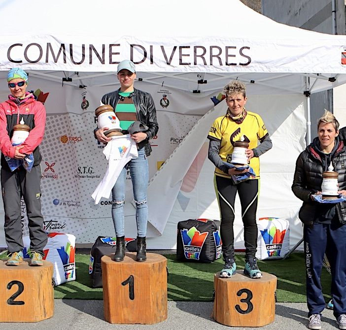 Podio  assoluto femminile (foto Andrea Chiericato Acmediapress)