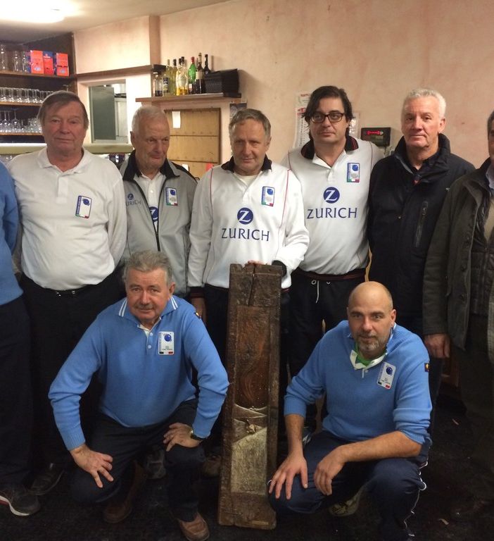 I festeggiamenti del Quart dopo lo spareggio play out vinto contro il Saint-Vincent Chatillon