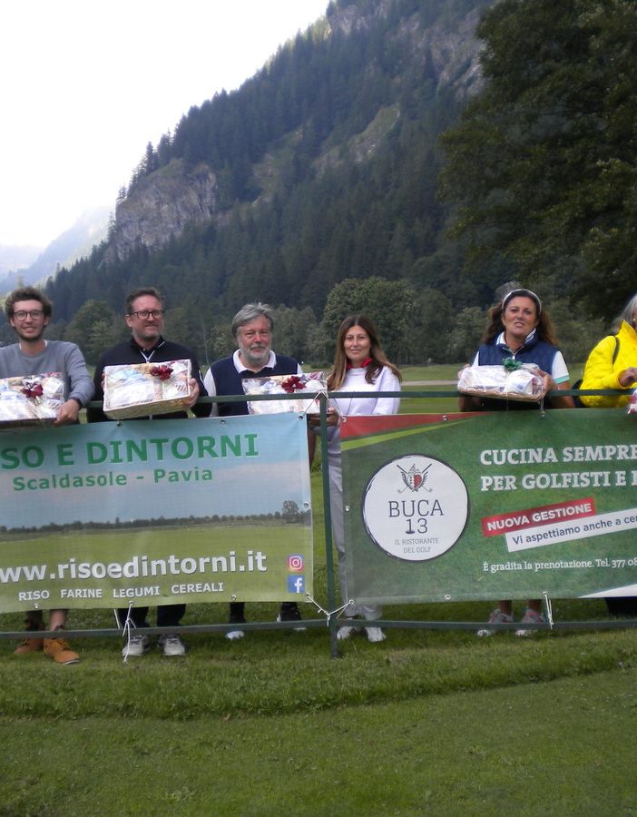 Da sn: Bodo Andrea,  Bettinelli Gianluca, Laurent Andrea, Scarienzi Andra (sponsor), Bo Caterina, Guala Chiara, Terragni Marinella e Girivetto Giulio