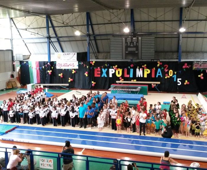 Il saggio di fine corso dell'Olimpia Aosta nel 2015