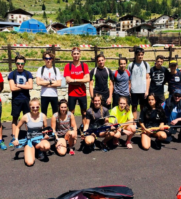 La squadra di biathlon dell'Asiva