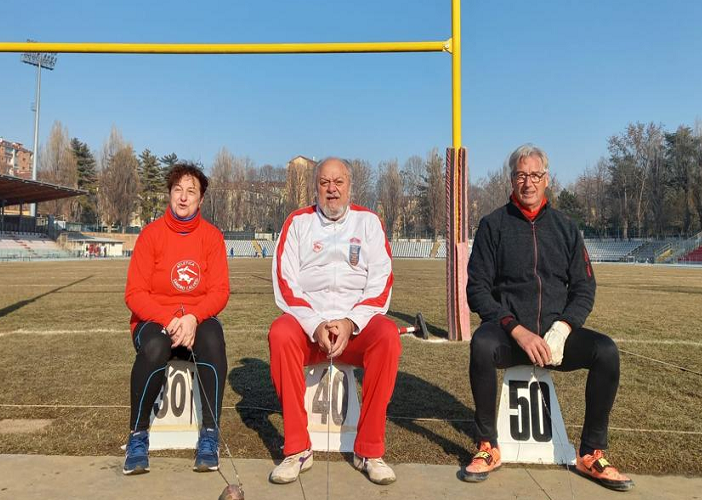 Tra i protagonisti dell'Atletica Calvesi a Grosseto anche Michelangelo Bellantoni (al centro) e Alvaro Miorelli (a destra)