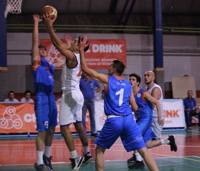Basket: Eteila sconfitto a 14 secondi dalla fine di un match intenso ed equilibrato