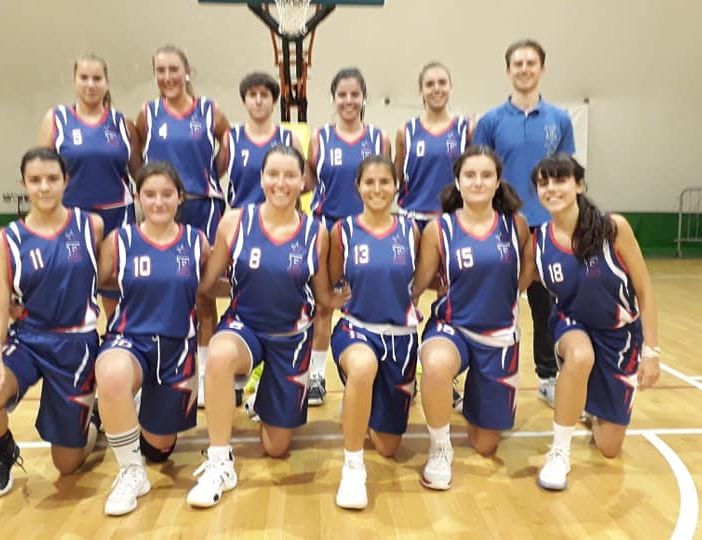 la formazione dell'Eteila Basket femminile di Prima categoria