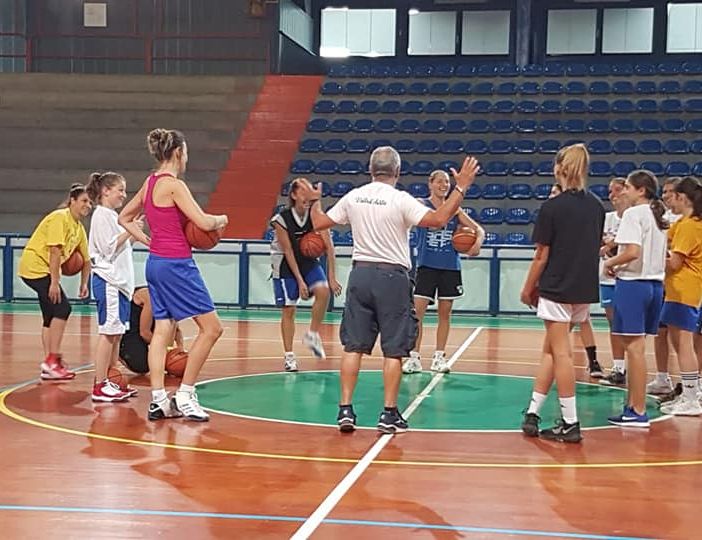 Basket f: Esordio in serie C per le Stelline dell'Eteila