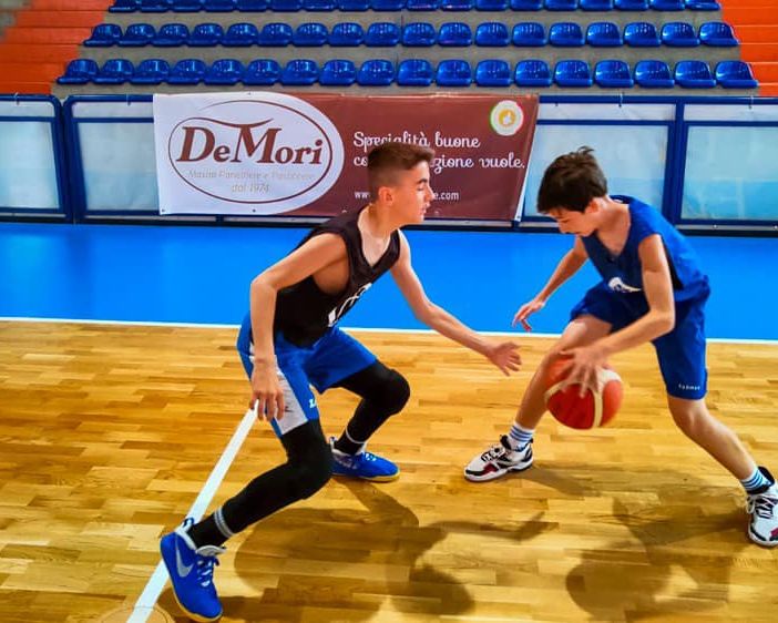 Basket: Eteila, sei squadre giovanili pronte a scendere in campo