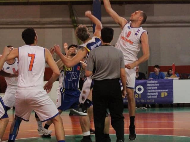 Basket: Promozione, Eteila sconfitto fuori dai playoff