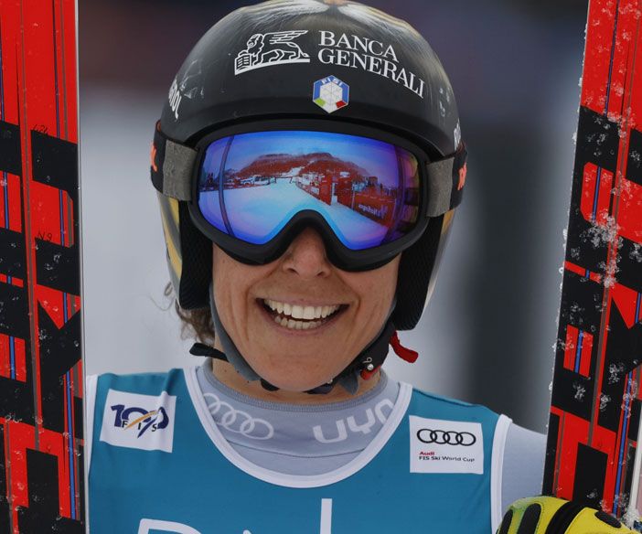 STREPITOSA FEDERICA, BATTE ANCHE LA NEBBIA!