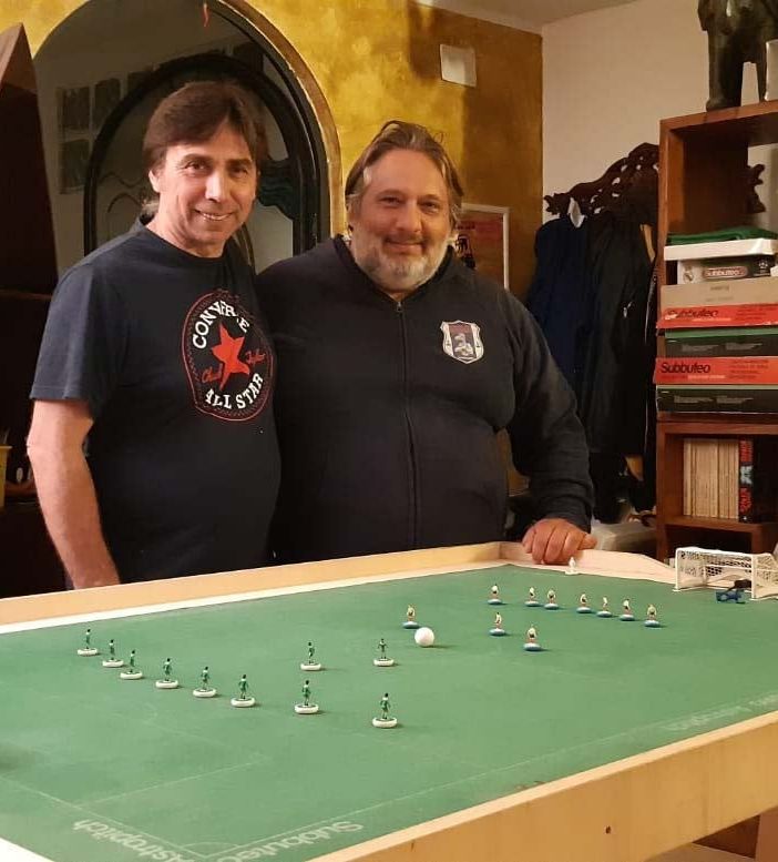 Francesco Giuseppe Ottone a ds prima di un incontro di Calcio Tavolo