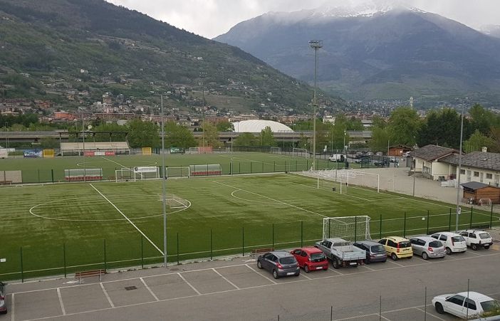 Ristrutturazione degli spogliatoi del centro sportivo di Gressan