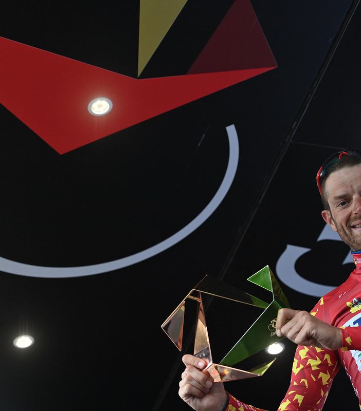 GIRO D'ITALIA: L'acuto di Caruso, Bernal dirige l'orchestra